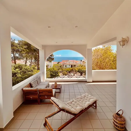 Villa Topophilia